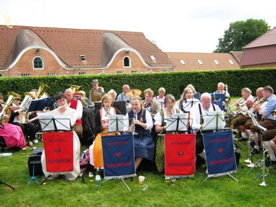 Hochzeit von Milana von Ruffin, älteste Tochter von Vicky Leandros. Der Musikzug Möhnsen lieferte 4 Stunden beste Unterhaltung