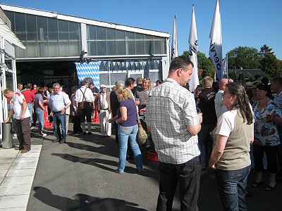 Oktoberfest 2011 im Autohaus Riegel in Trittau mit dem Musikzug Möhnsen