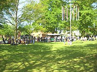 Maibaum Aufstellen in Siebeneichen -  Bild anklicken zum Vergrößern
